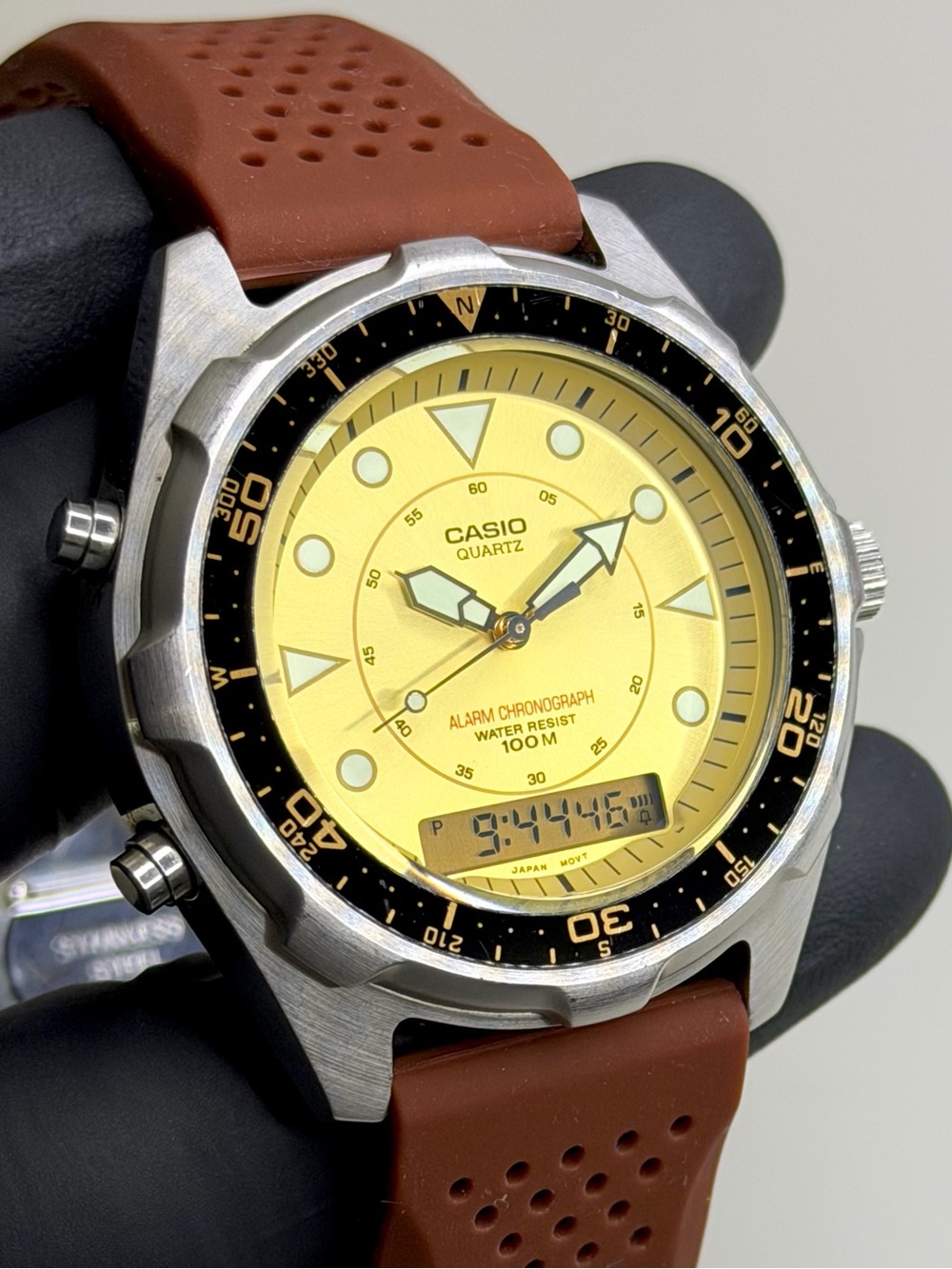 Casio Arnie AMW-320R Module 2701 AnalogDigital Silver Stainless Steel 45mm Watch